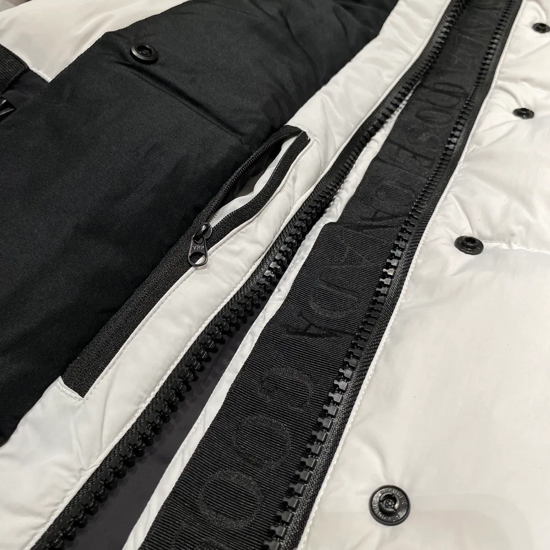 CANADA GOOSE Series， Same Style， Series， New Arrival ， ， ， ， ， ! 90% ， ，Lightweight ， ， Quality ， ， ， ! Sizes XS S M L XL XXL